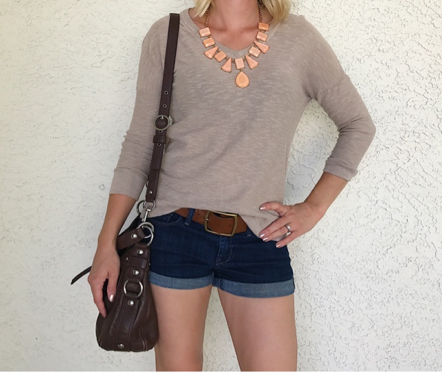 Thrifty Wife, Happy Life || Transitional fall look with neutral colors and a salmon statement necklace