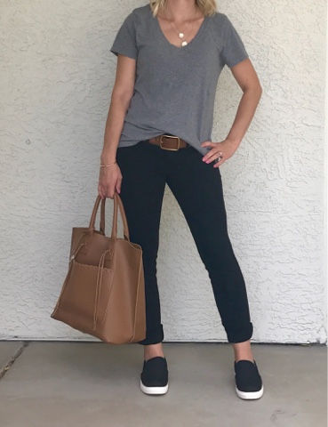 Thrifty Wife, Happy Life || Black jeggings, grey t-shirt and black slip on's