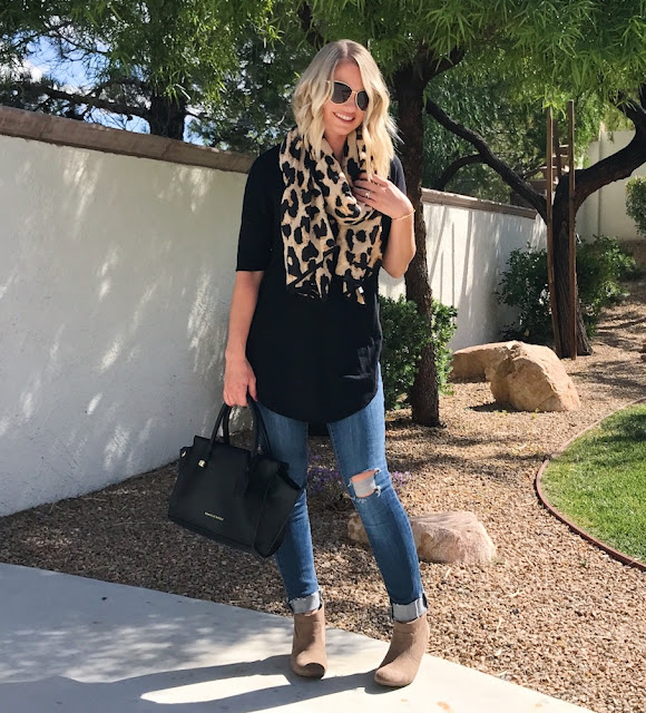 Thrifty Wife, Happy Life || Fall look with black top, distressed jeans, ankle boots and leapord scarf