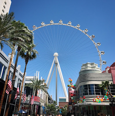 Thrifty Wife, Happy Life || 30 Kid friendly places in Las Vegas, The Linq
