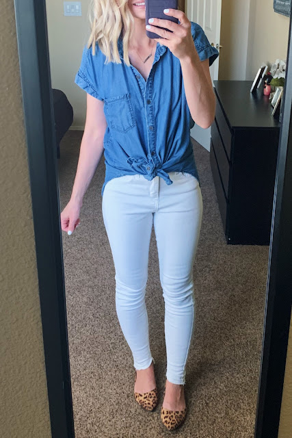 White jeans with a short sleeve chambray top