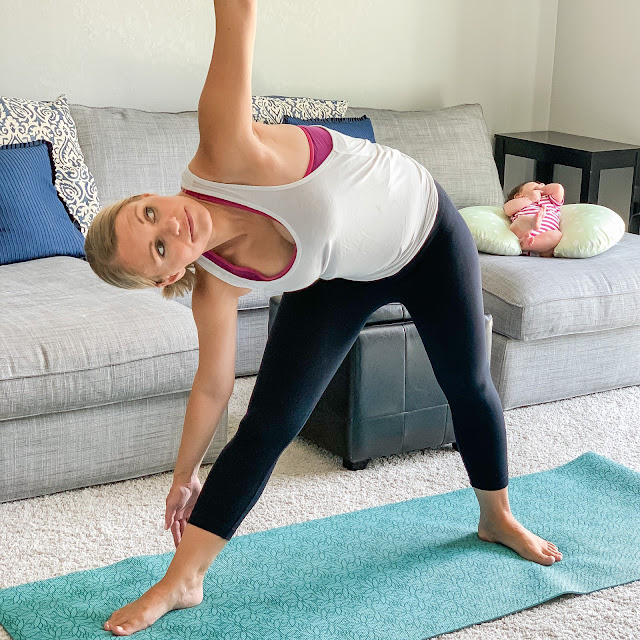 At home postpartum workouts #pospartum