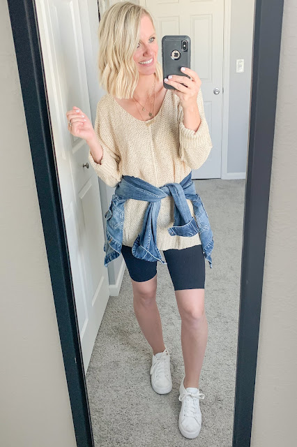 Real-Life Mom Outfit of the day round up for September