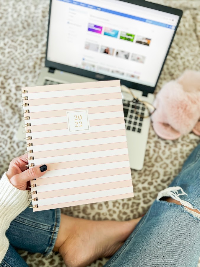 Organizing tools for mom and style bloggers