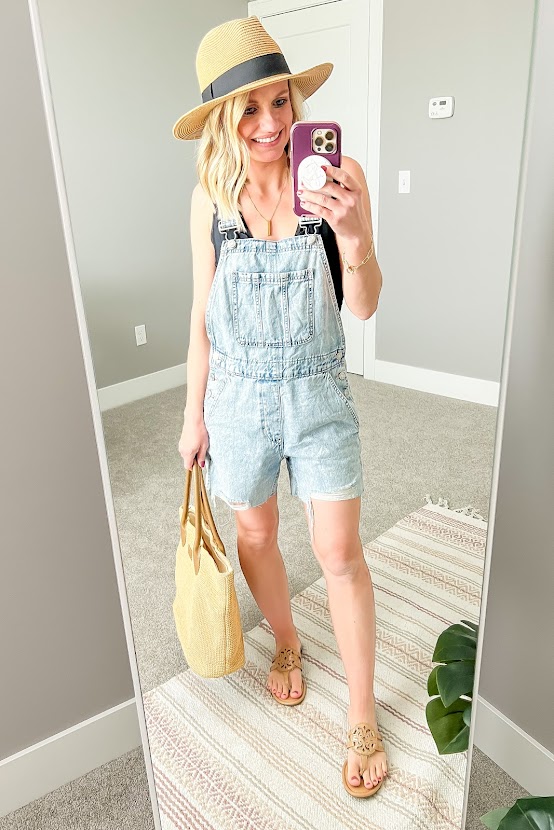 Short overalls as a pool coverup