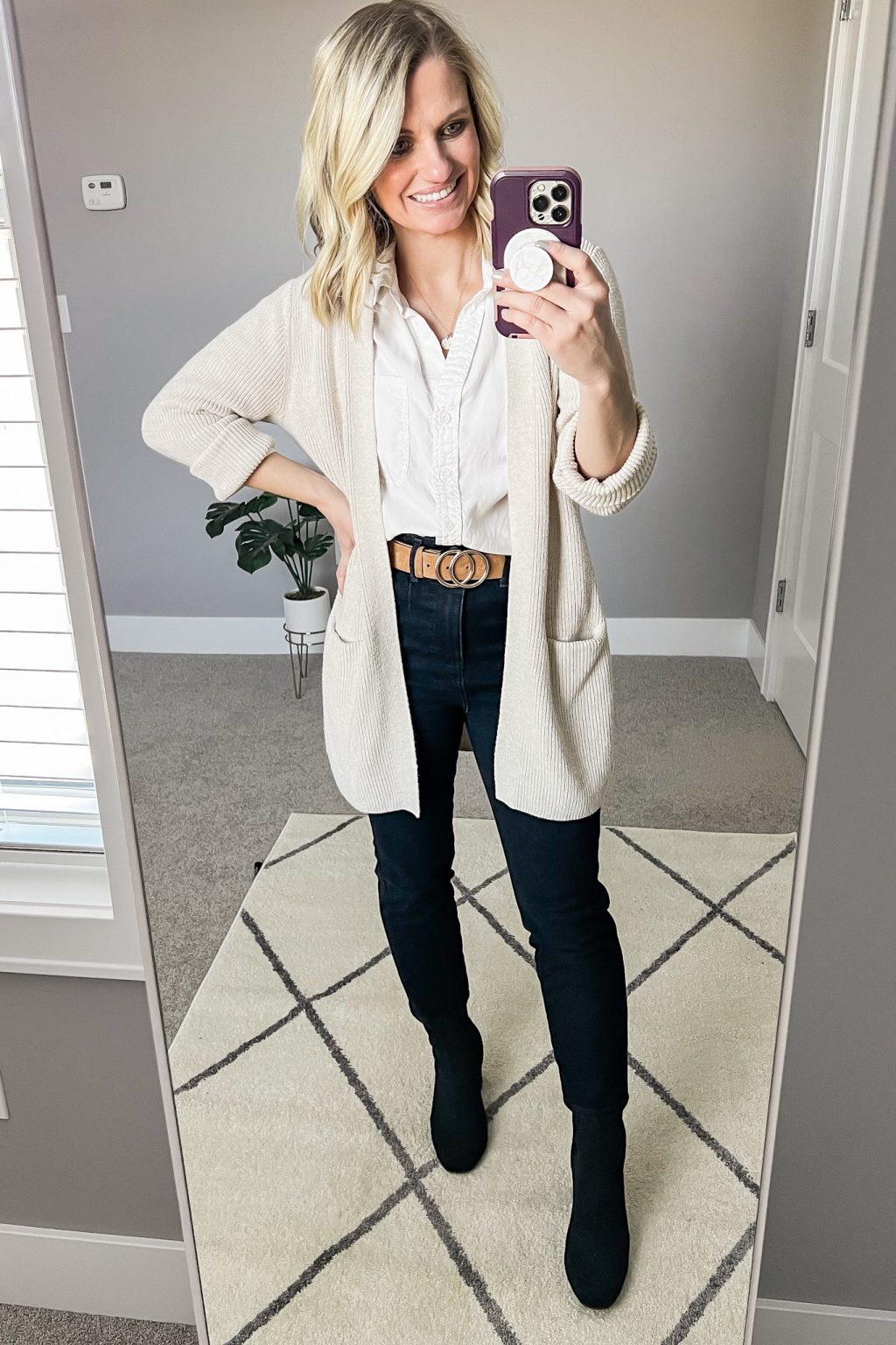 Neutral Work Winter Capsule Wardrobe: 15 Pieces, 20 Outfits - Thrifty ...