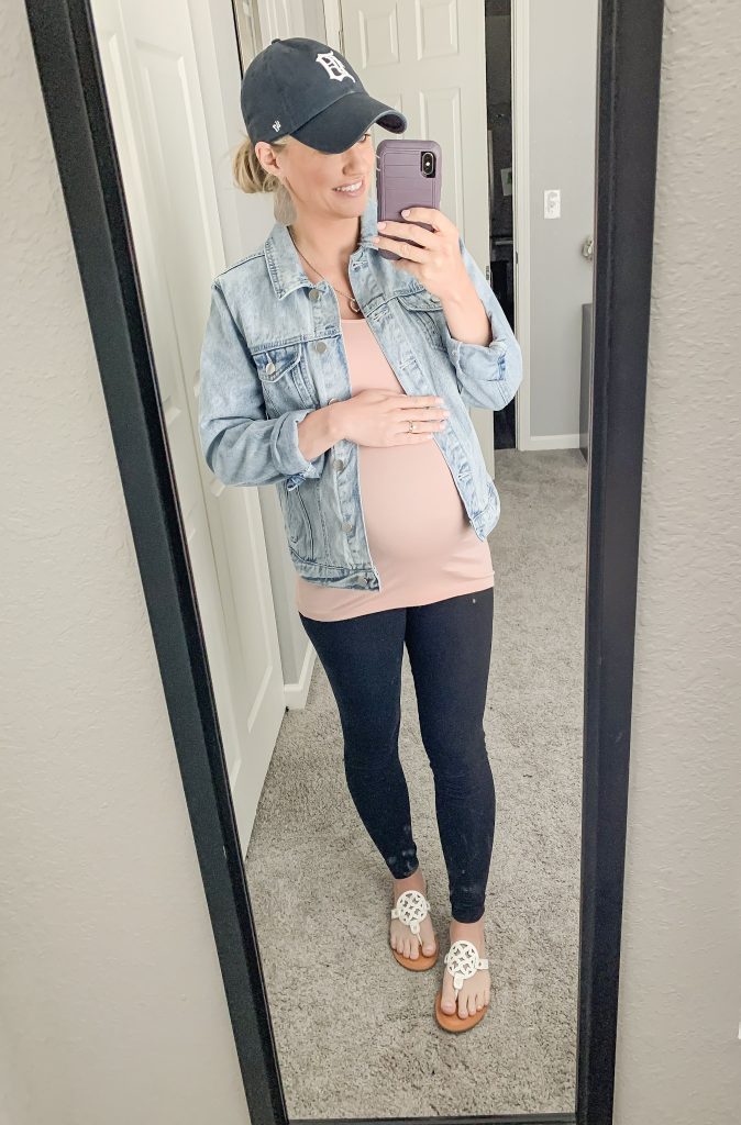 How to Build a Maternity Wardrobe on a Budget- What You Actually Need in  Your Maternity Wardrobe Capsule - Thrifty Wife Happy Life