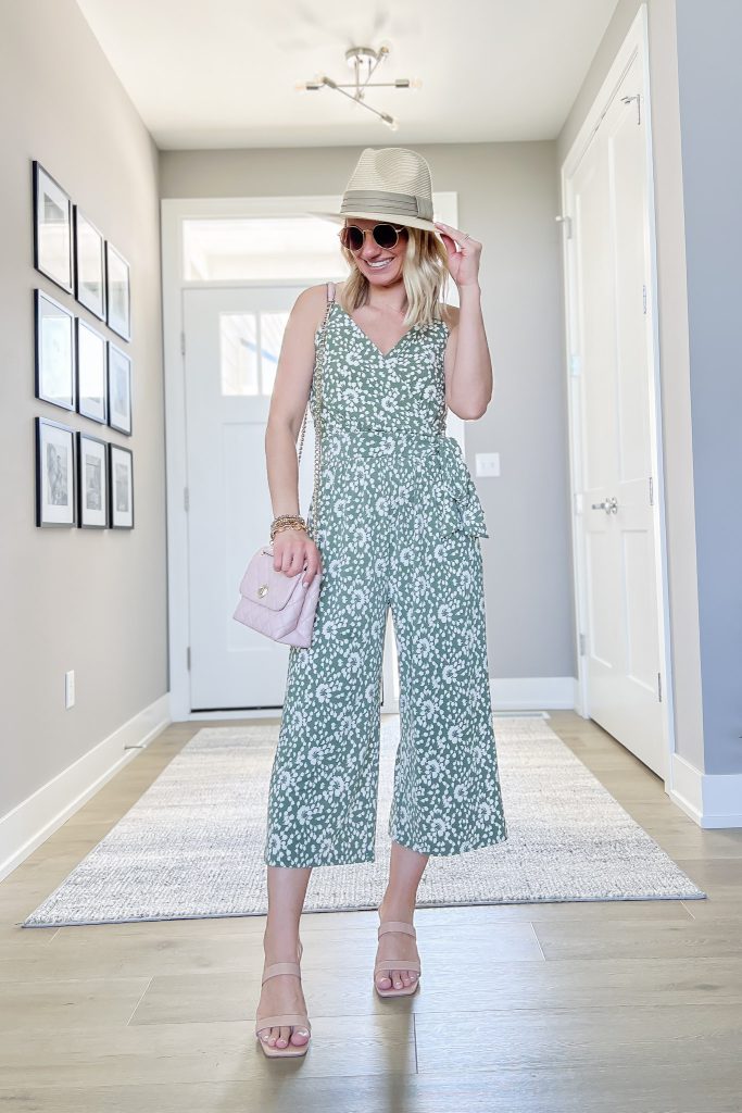 Outfits For A Girls' Trip - MY HAPPY PLACE