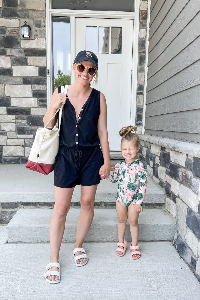 5 Cute Outfit Ideas For Summer Hikes - The Mom Edit