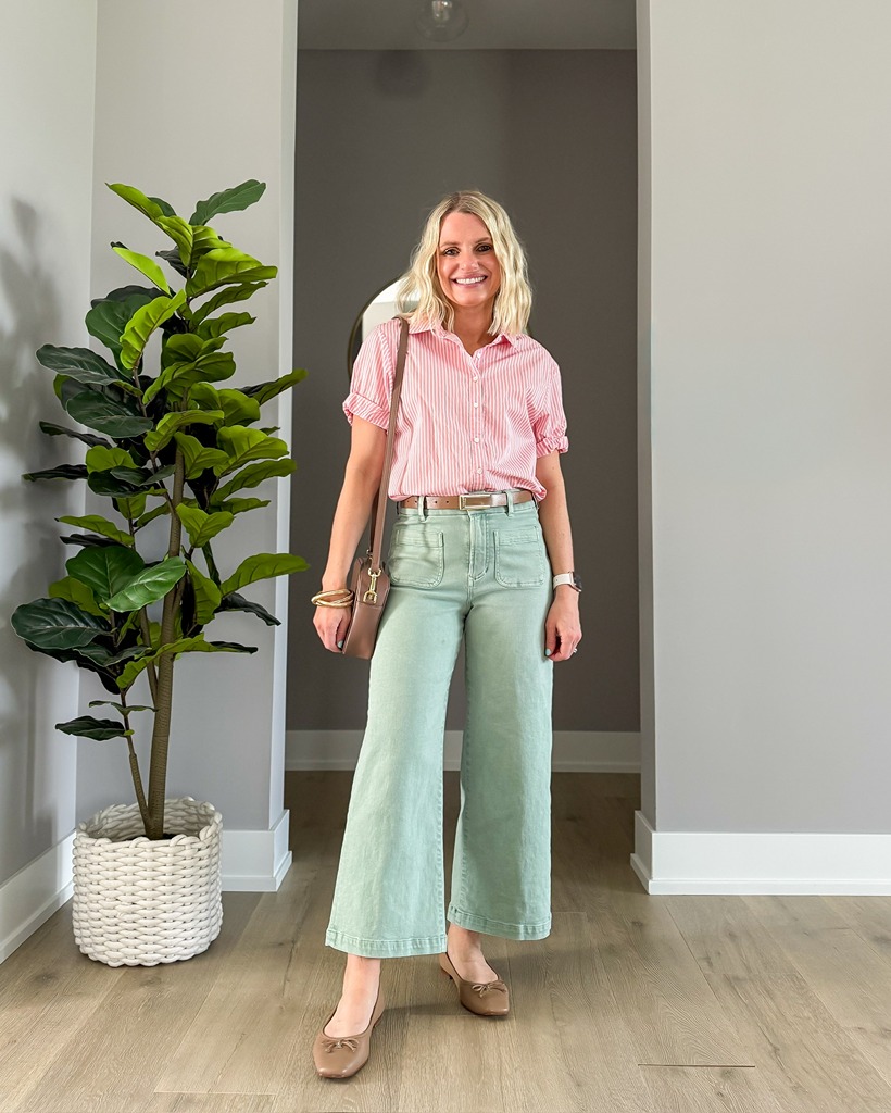 spring capsule wardrobe green cropped pants and short-sleeve button down