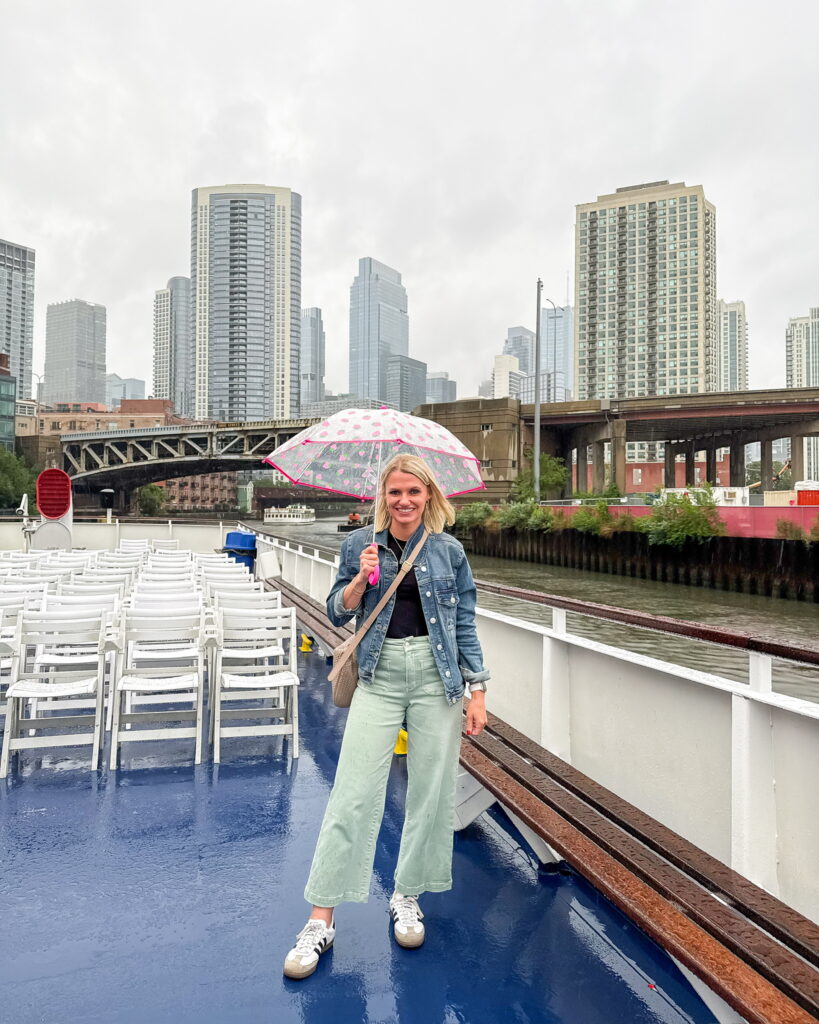 rainy summer vacation outfit