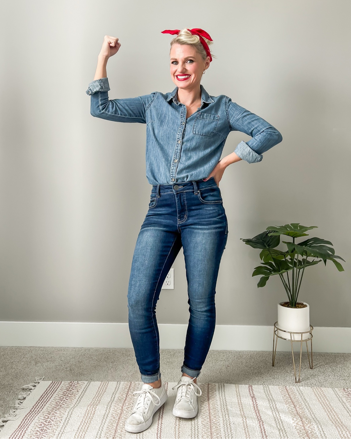 Rosie the Riveter Halloween costume